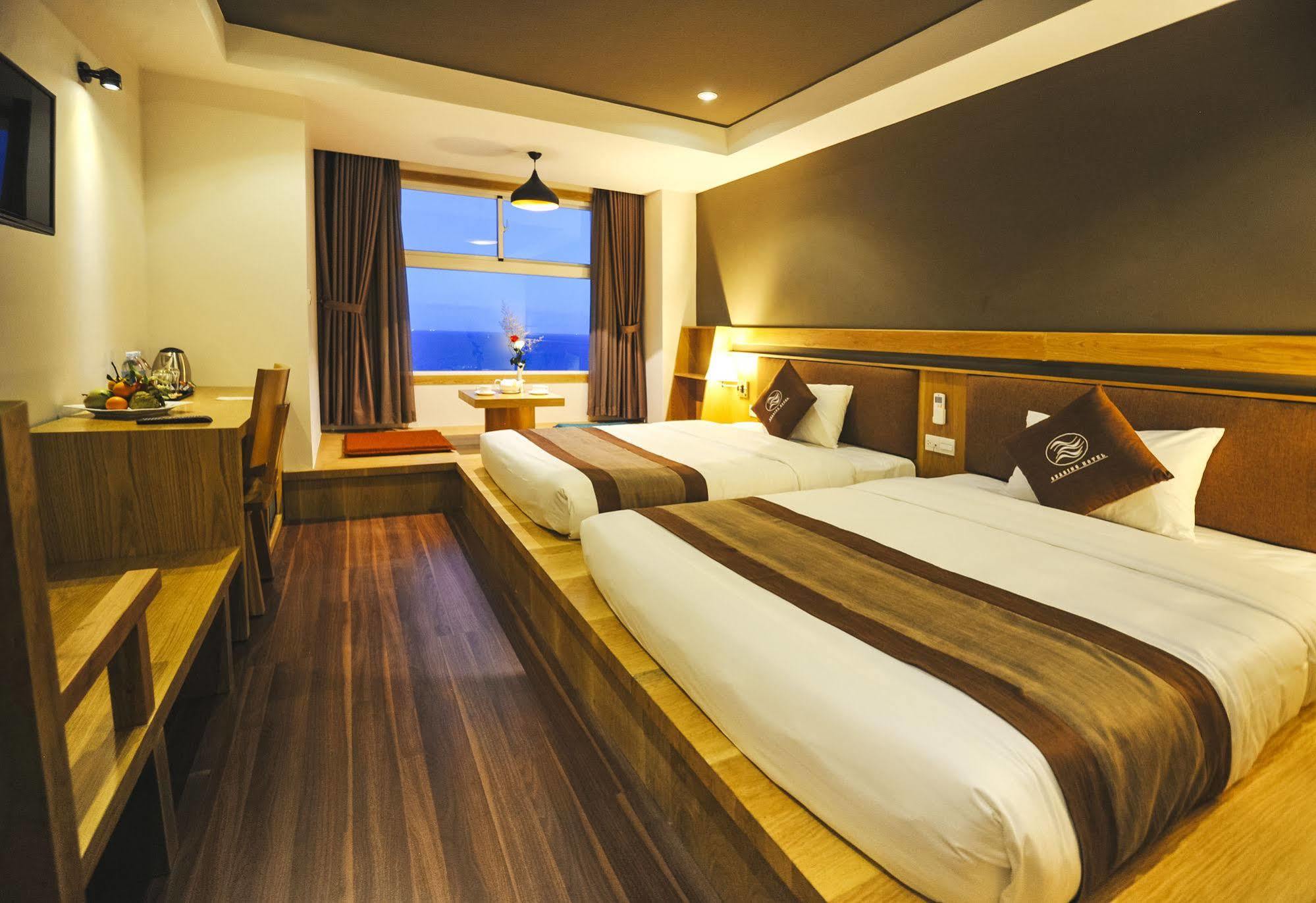 Seasing Boutique Hotel Nha Trang Exteriör bild